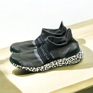 Adidas by Stella McCartney Ultra Boost X 3D Sneaker. Size 9 1/2.